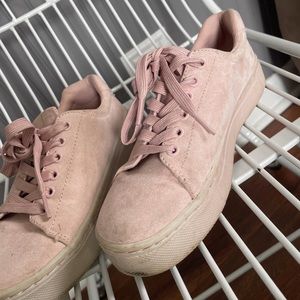 H&M platform pink sneakers